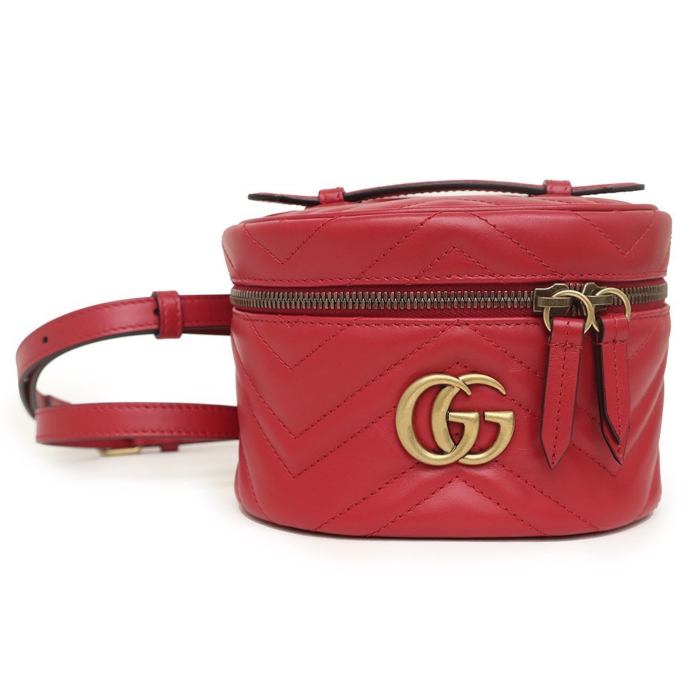 新品・未使用品)グッチ GUCCI キルティングレザー GGマーモント ミニ