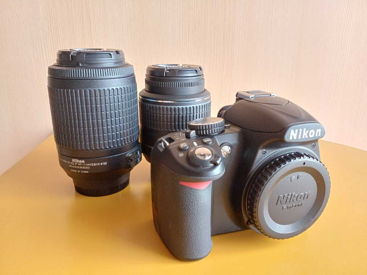 Nikon ニコン デジタル一眼レフカメラ D3100 200mmダブルズームキット