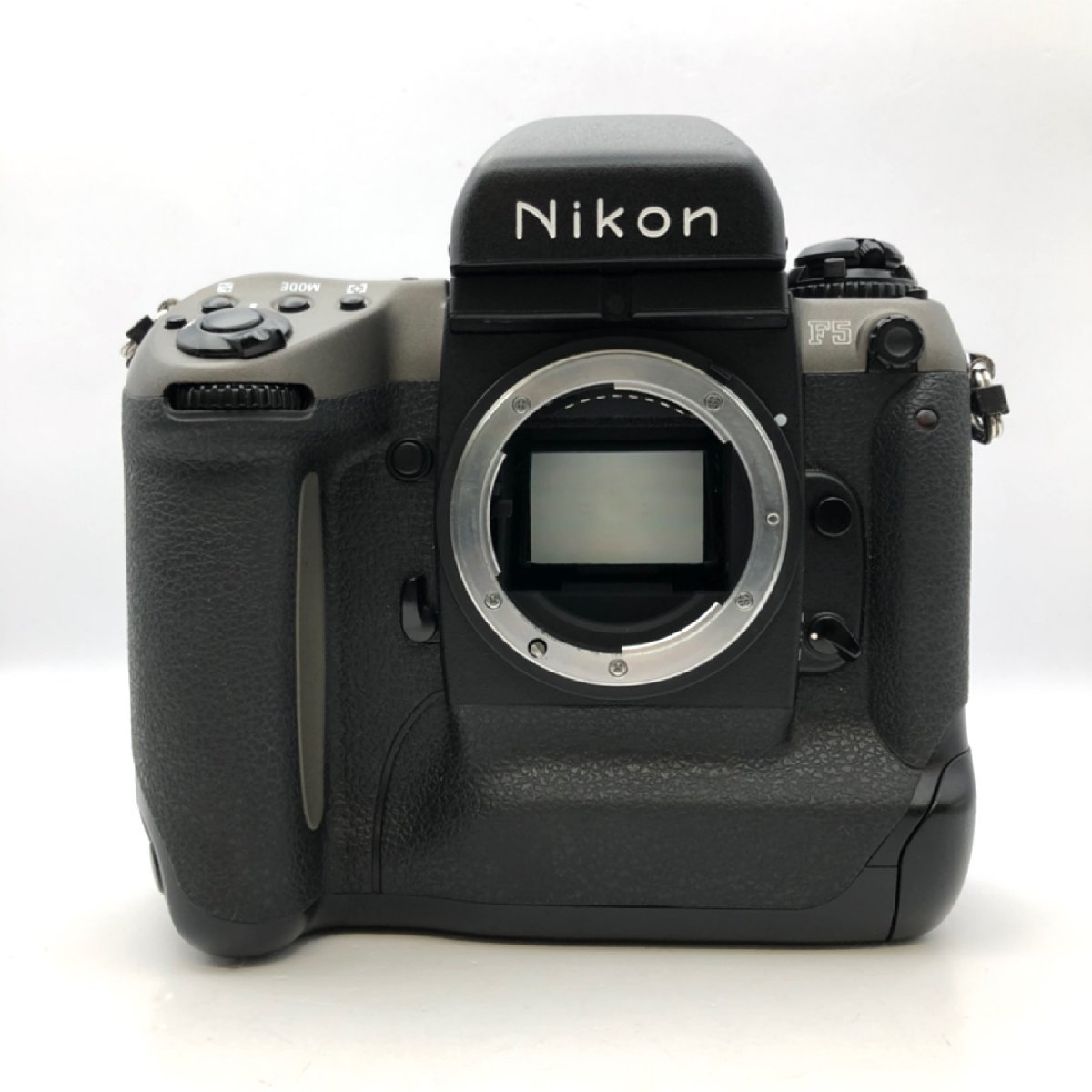 □美品□ Nikon F5 + Nikkor 28-85mm F3.5-4.5-