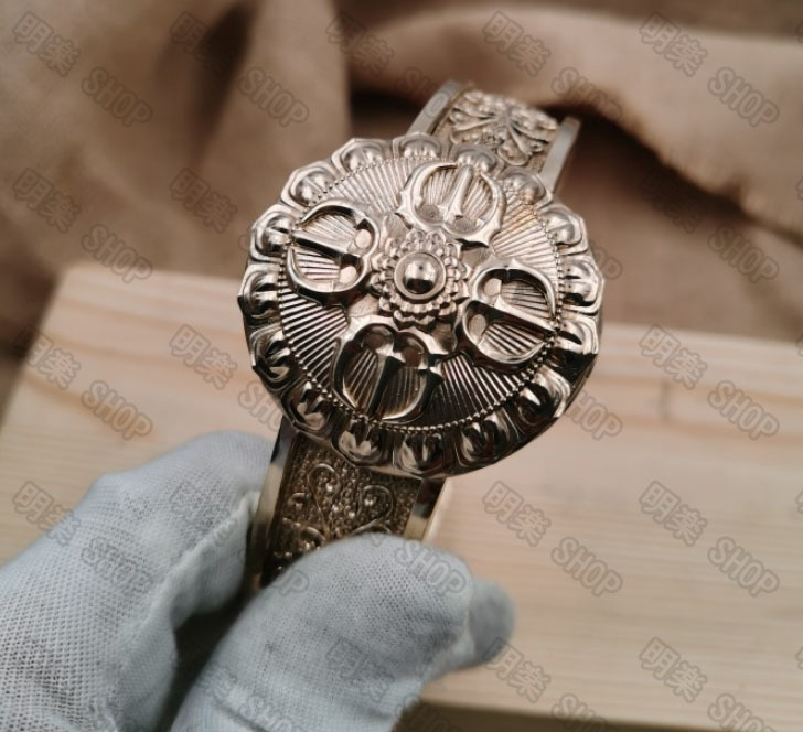 真言宗 密教法具 #灌頂腕訓 #密教法具 寺院仏具 仏教美術 精密細工 真言宗 密教法具 #灌頂腕訓 #密教法具 寺院仏具 仏教美術 精密細工