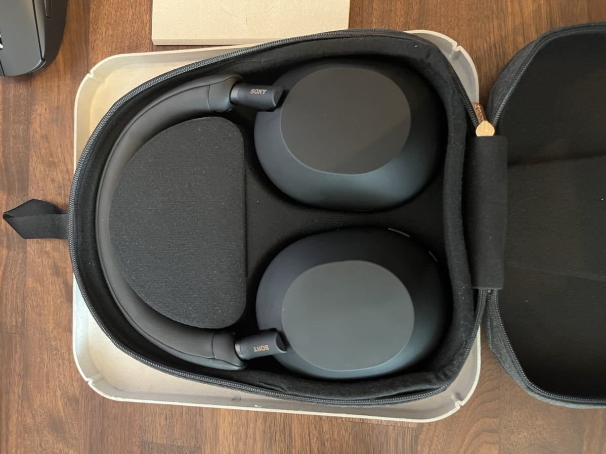 美品 即日発送可 SONY WH-1000XM5 Black Wireless ヘッドフォン
