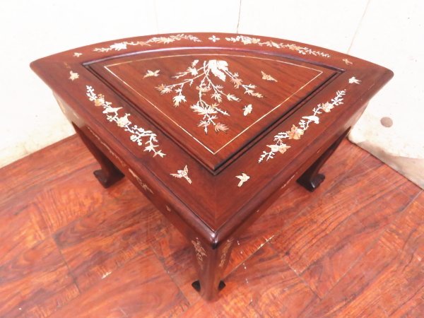 超歓迎 中国美術 唐木 花梨 螺鈿細工 テーブル 9.8キロ - 机/テーブル