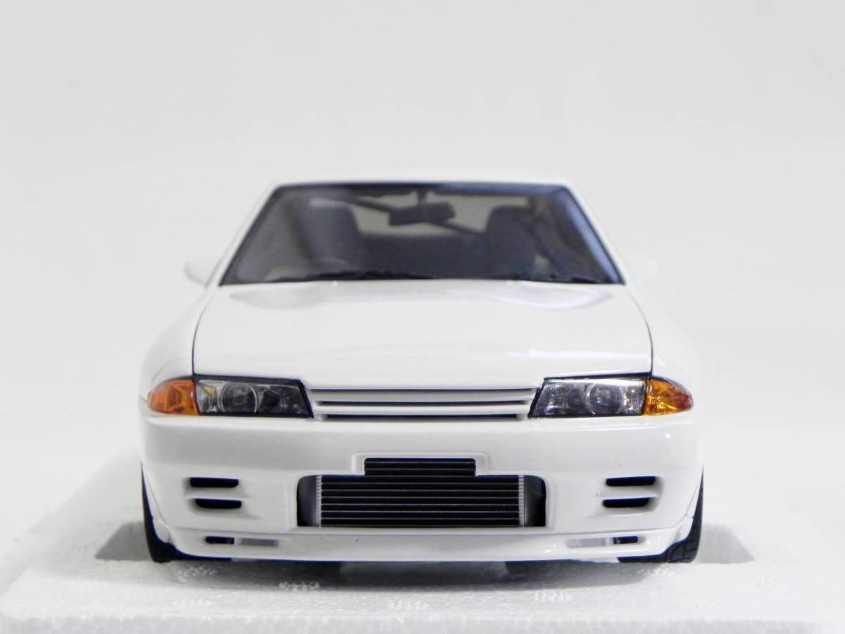 オートアート 1/18 湾岸ミッドナイト 日産 スカイライン GT-R R32 ...