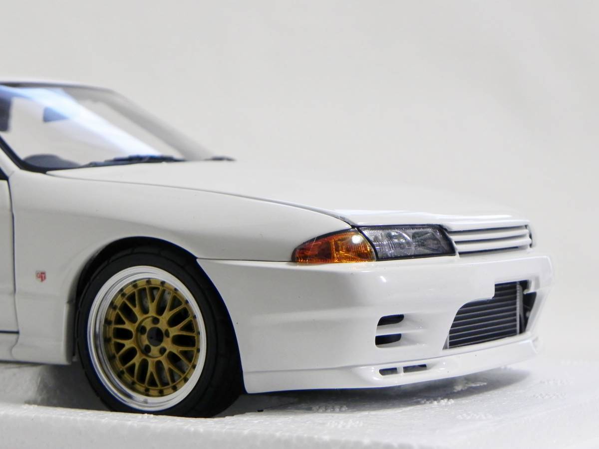 オートアート 1/18 湾岸ミッドナイト 日産 スカイライン GT-R R32 ...