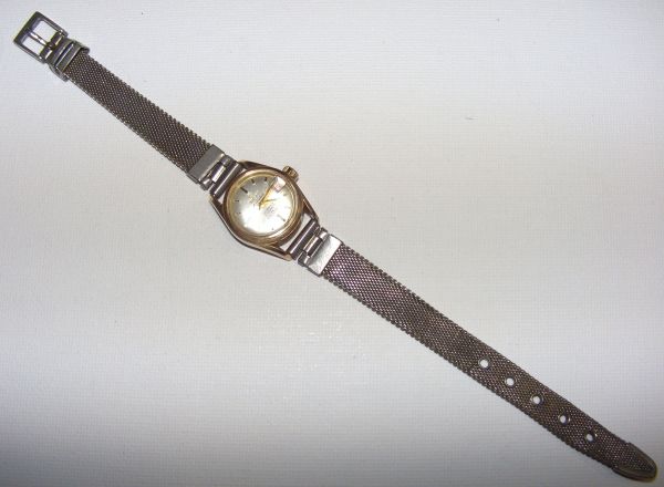 TITONI(chito-ni) Lady's wristwatch self-winding watch 25 stone 806406BL225E33