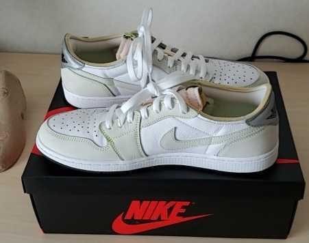 NIKE AIR JORDAN 1 LOW OG GHOST GREEN ナイキ エアジョーダン1 ロー OG ゴーストグリーン US11.5(29.5cm)(国内正規品)(美品)_画像4