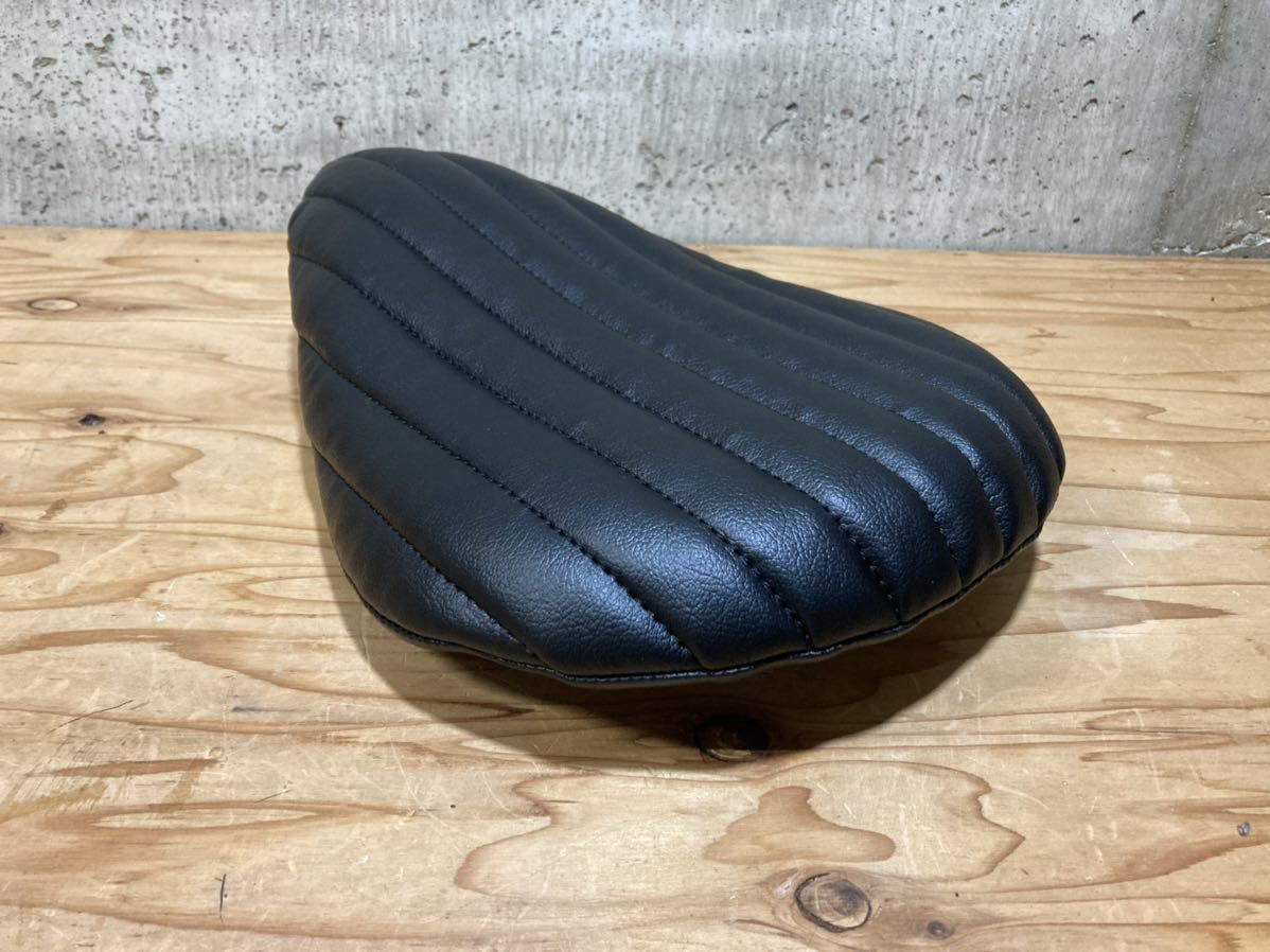 お気に入り 送料無料 ソロシート 厚 BK 新品 トライアンフ ハーレー