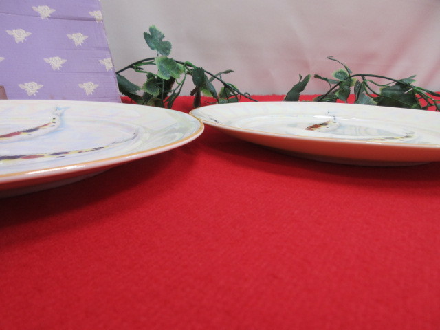 【OH1429/8】廣蘭　お皿　プレート　飾り皿2枚セット　鯉模様　Φ27ｃｍ　スタンド付き_画像4