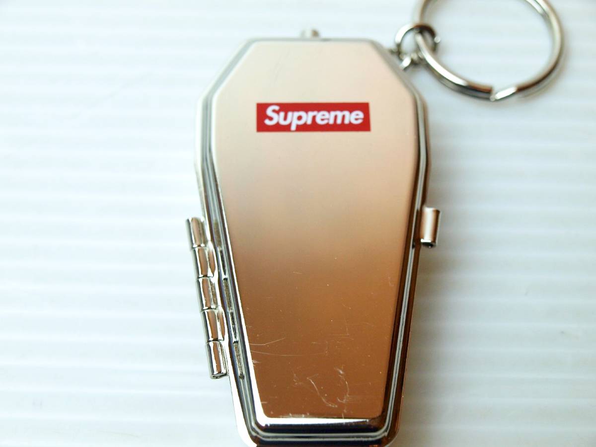 新品未使用品 Supreme Coffin Keychain-