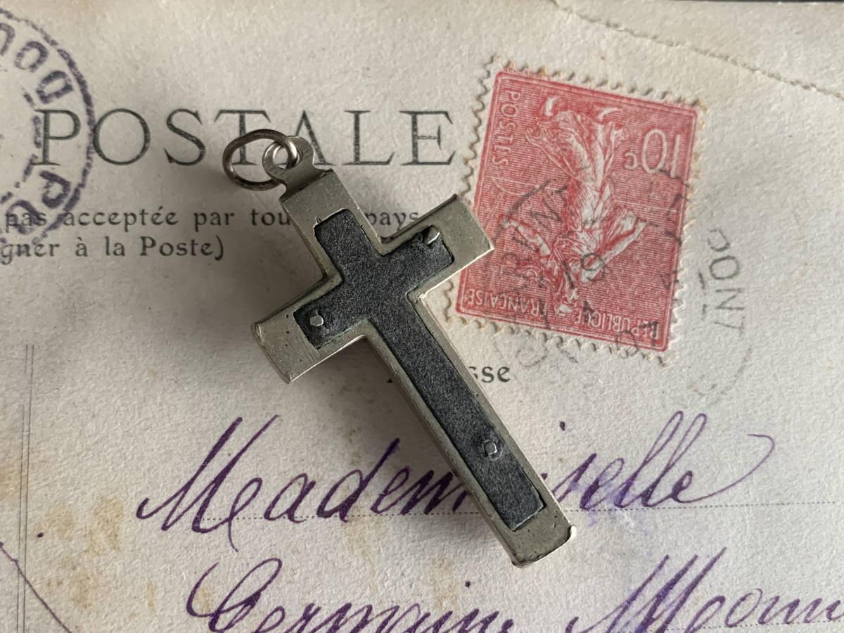 フランス 1940-70s クロス 黒 メタル 4cm 磔刑像 十字架 ロザリオ