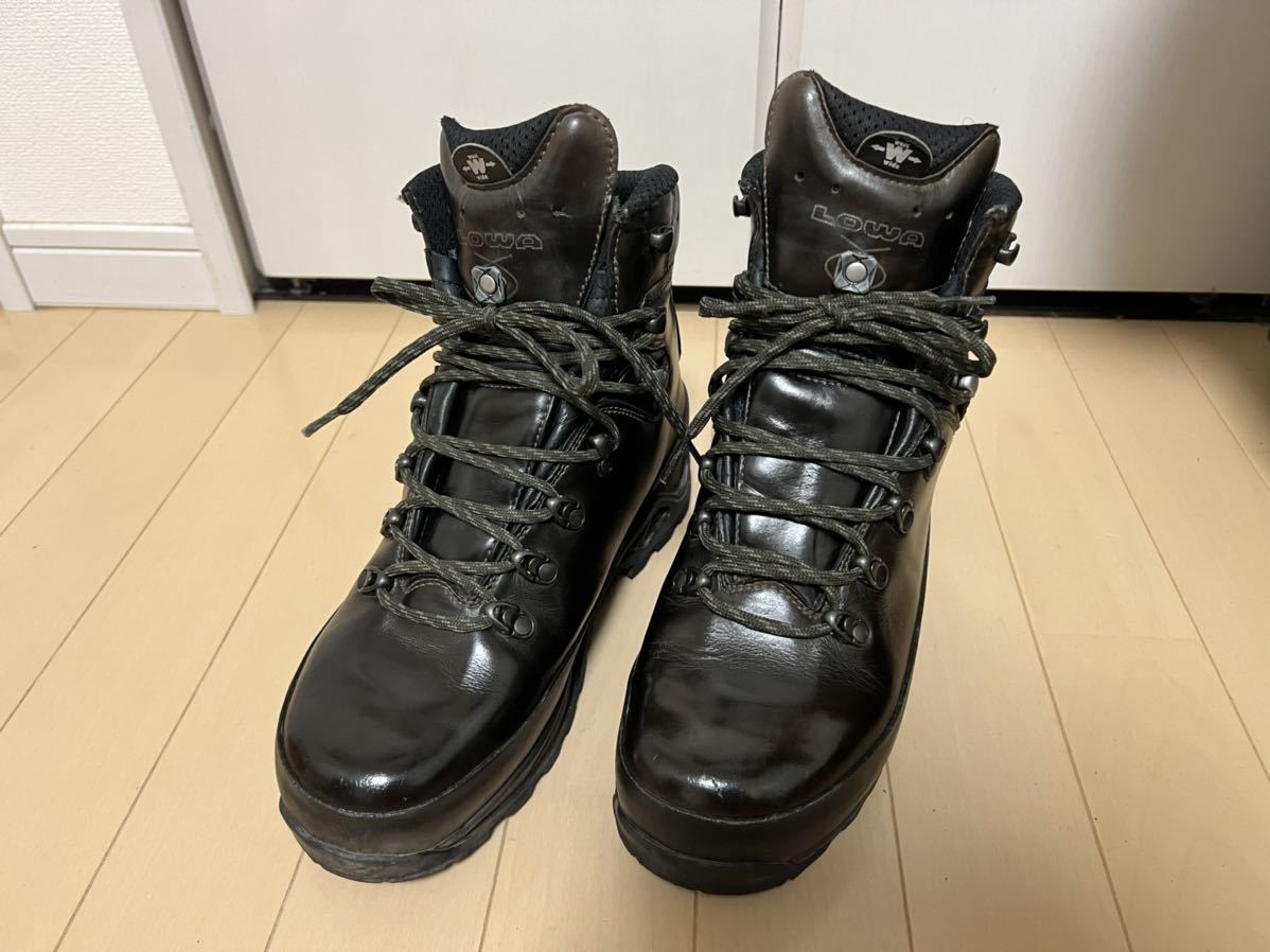 LOWA ローバー 登山靴 タホープロ UK7.5 www.disdukcapil.paserkab.go.id