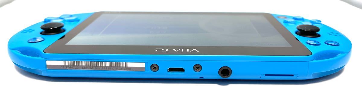 PSVita 本体　PCH-2000 アクアブルー　8GBメモリーカード付