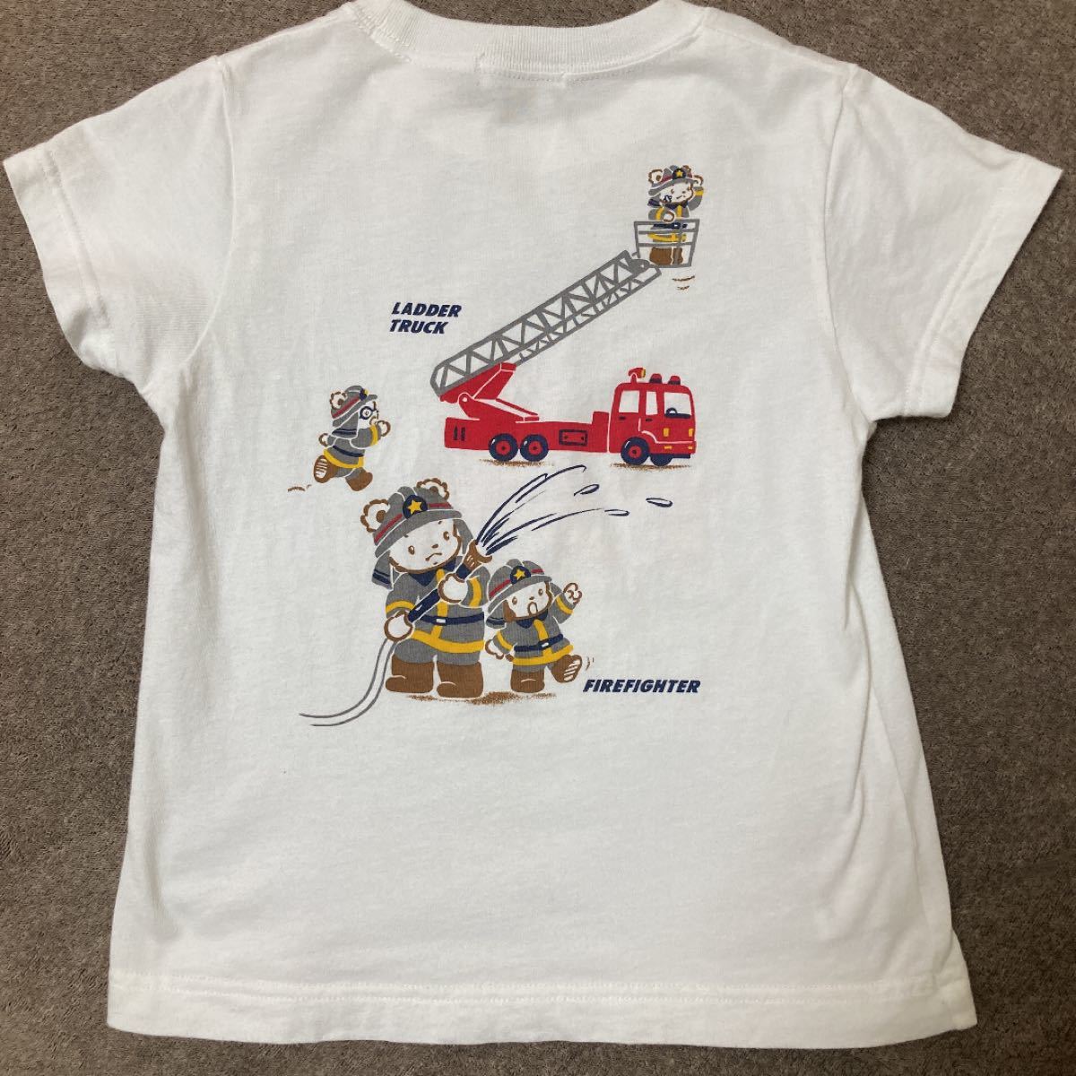 familiar ファミリア　おはなしTシャツ　110cm