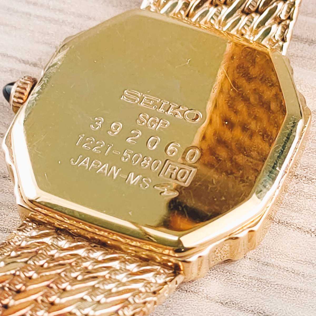 国内製造 CELINE セリーヌ 腕時計 ゴールド スモールセコンド スモセコ