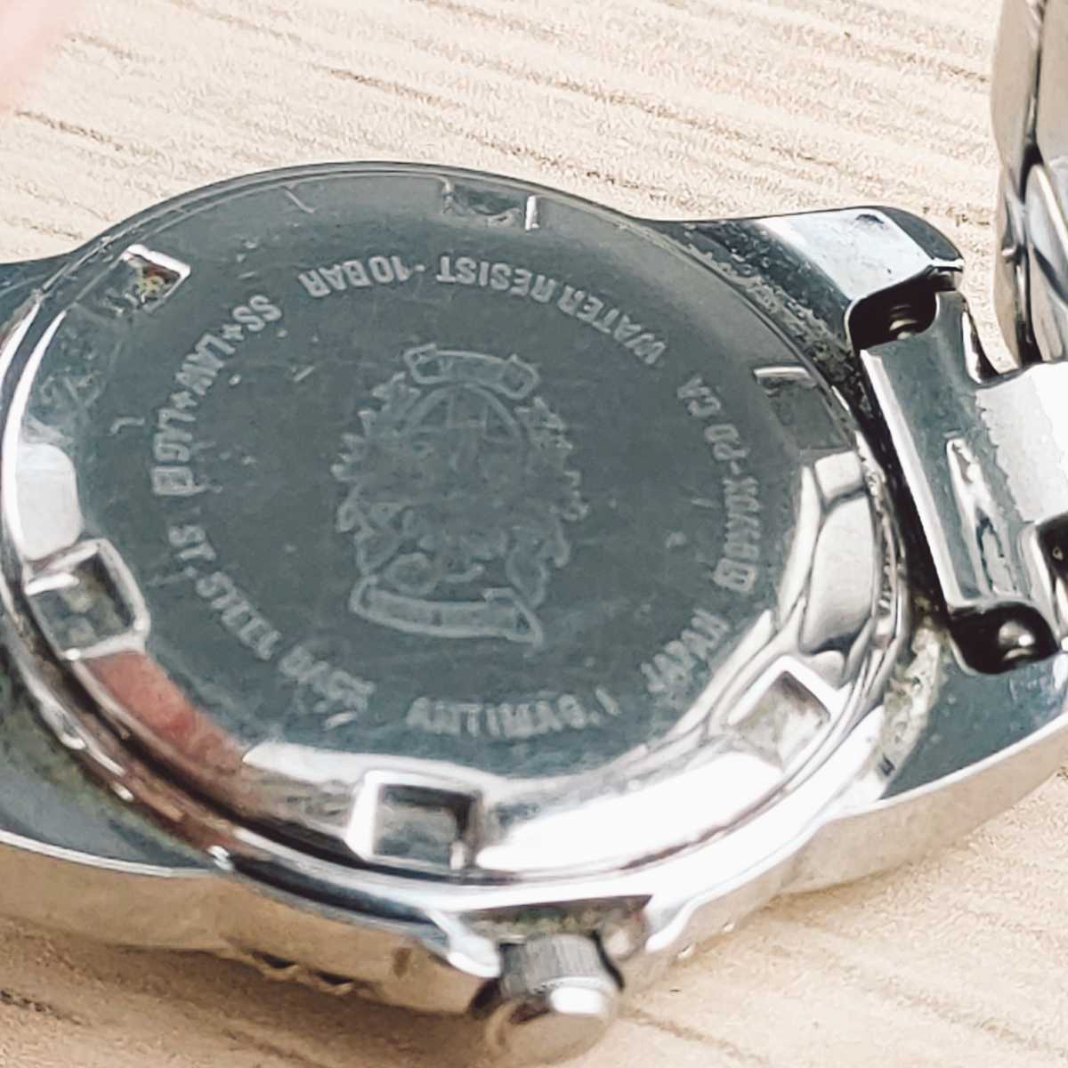 DAKS SQUADRON ダックス 腕時計 アナログ 時計 ヴィンテージ 3針 銀文字盤 レディース アクセ アクセサリー  (3針（時、分、秒）)｜売買されたオークション情報、ヤフオク! の商品情報をアーカイブ公開