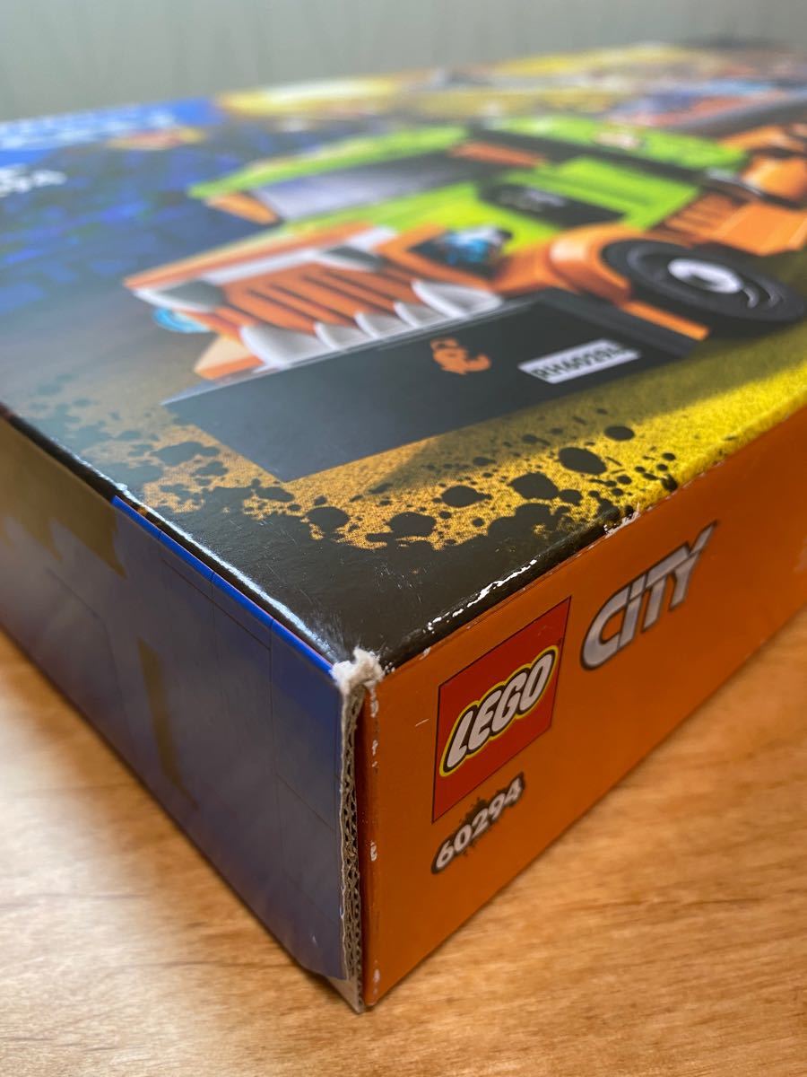 LEGO CITY スタントショーのトラック 60294