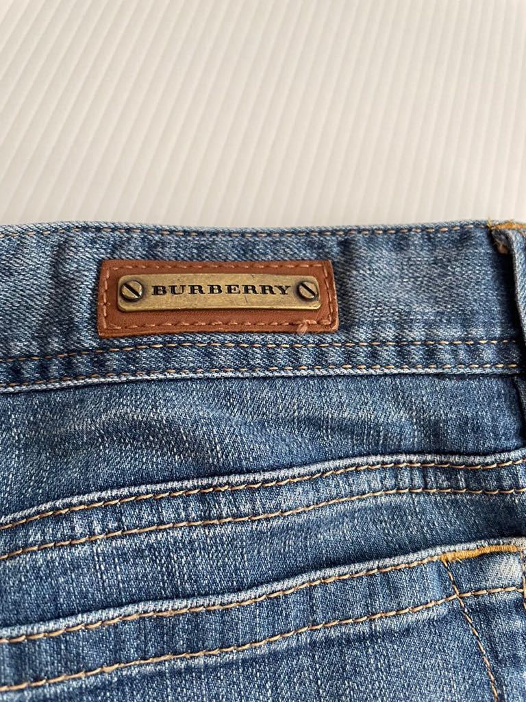 即決◇極美品 バーバリーデニムジーズ 40サイズ 7分丈デニムパンツ 綿