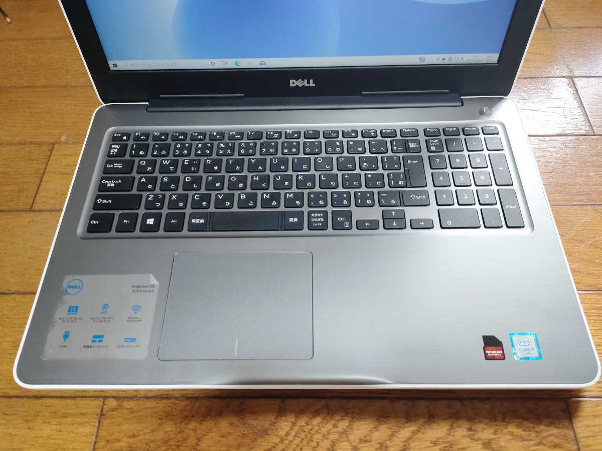 DELL INSPIRON 15 5567 Core i5-7200U AMD R7 M445(4GB GDDR5) 新品