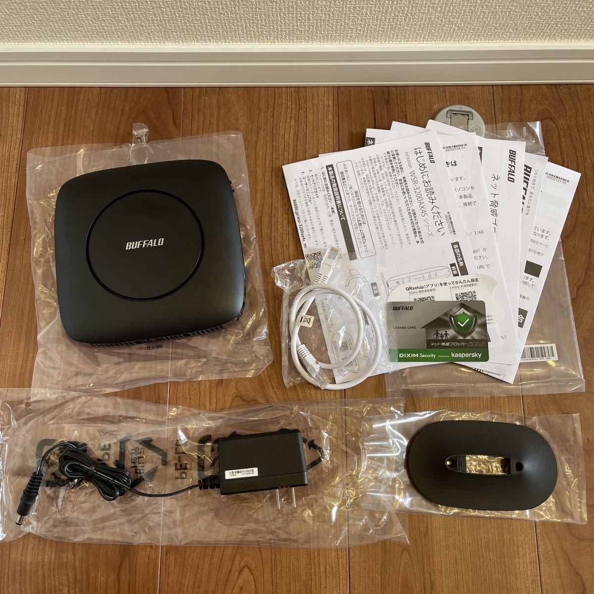 バッファロー BUFFALO WSR-3200AX4S-BK 無線LANルーター 無線LAN親機 11ax（Wi-Fi 6）対応 (2401+800mbps)