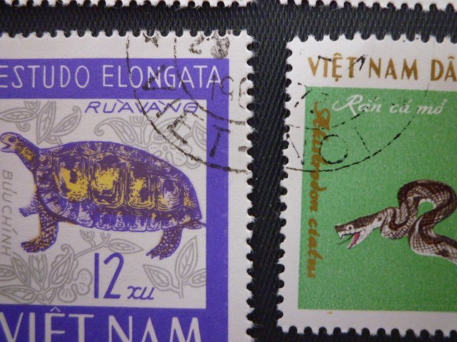 ▲ｒ-87475-45 外国切手 ベトナム切手 自然保護シリーズ (爬虫類)等 印有 バラ6枚_画像3