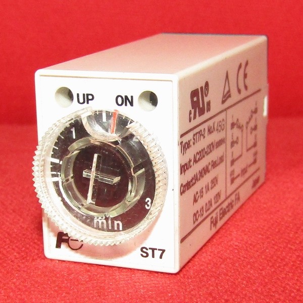 TF01 Fuji electro- machine super timer [ST7P-2]0.25~3min AC200~230V 2 contact 