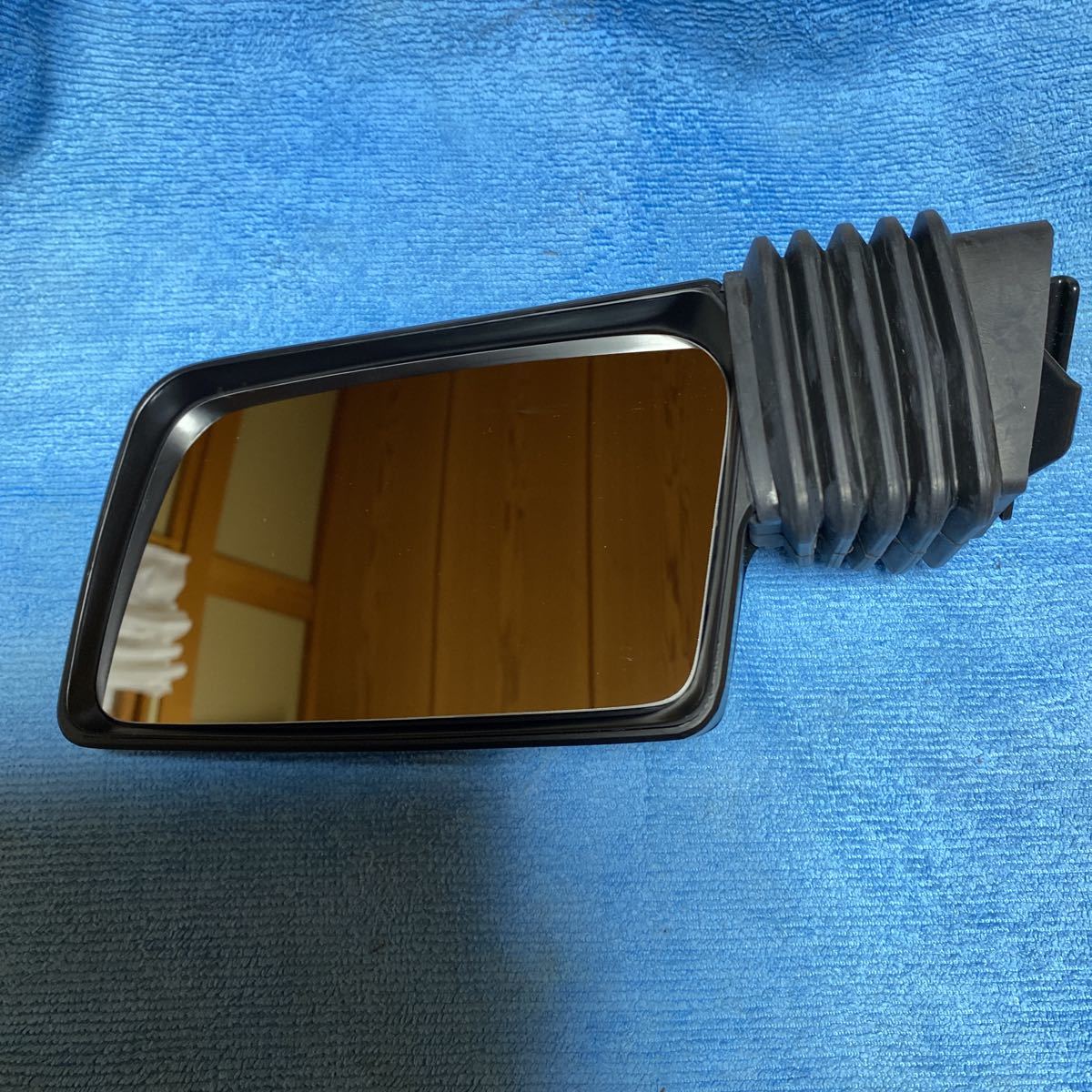 予約受付中】 carmate 補助ミラー 覆面ミラー 希少 ienomat.com.br