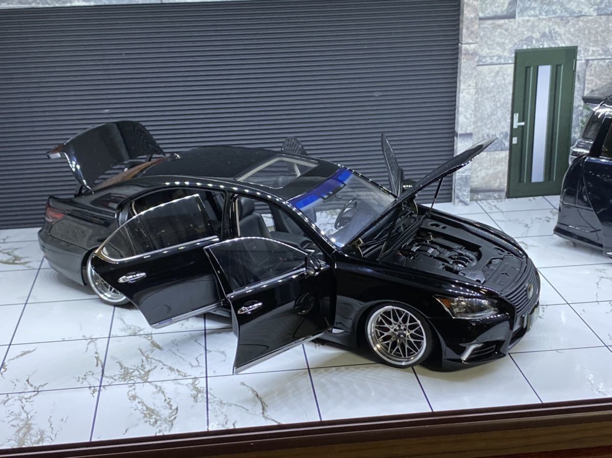 1/18 AUTOart オートアートLEXUS LS600hL ブラック カスタム仕様