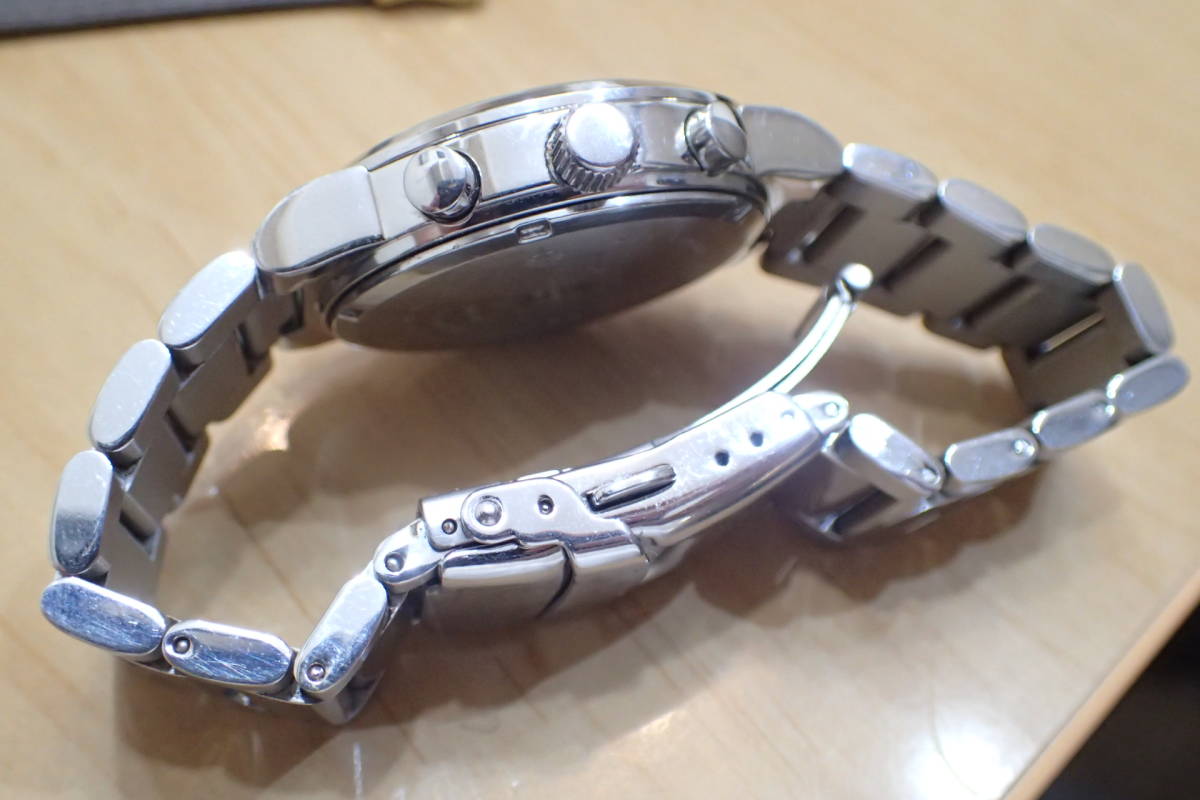 テクノス] 腕時計 3針 デイト T9657CB メンズ シルバー