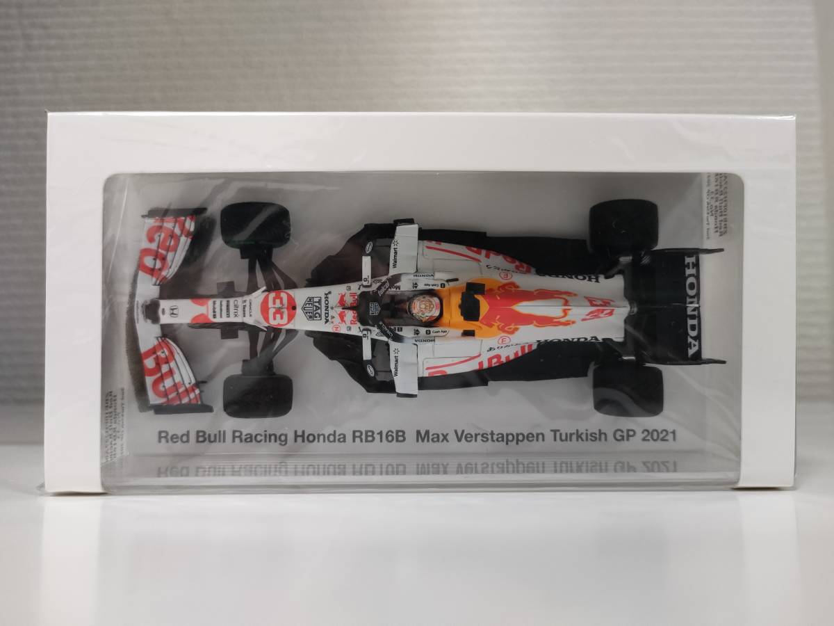 F1鈴鹿・日本GP特別カラー 】スパーク 1/43 レッドブル ホンダ F1鈴鹿・日本GP特別カラー 】スパーク 1/43 レッドブル ホンダ