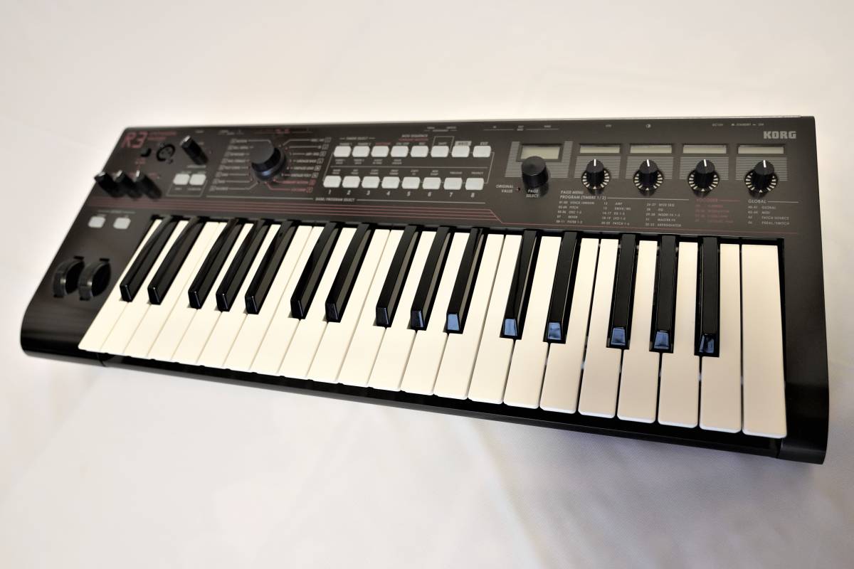 コルグボコーダー内蔵シンセサイザー KORG 撒ける R3 コルグボコーダー内蔵シンセサイザー KORG 撒ける R3