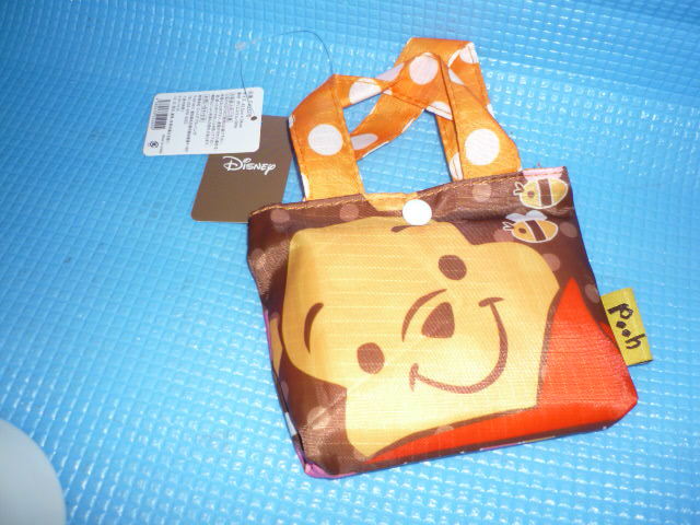 a* unused *Disney Winnie The Pooh aluminium . put on lunch back . folding shopping bag other 3 point 