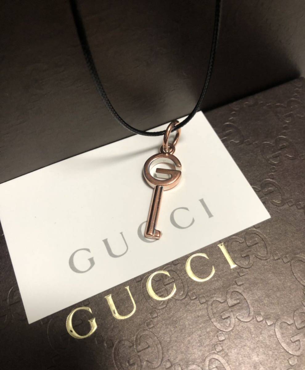 正規品 グッチGUCCI キー型チャーム ピンクゴールド ネックレストップ