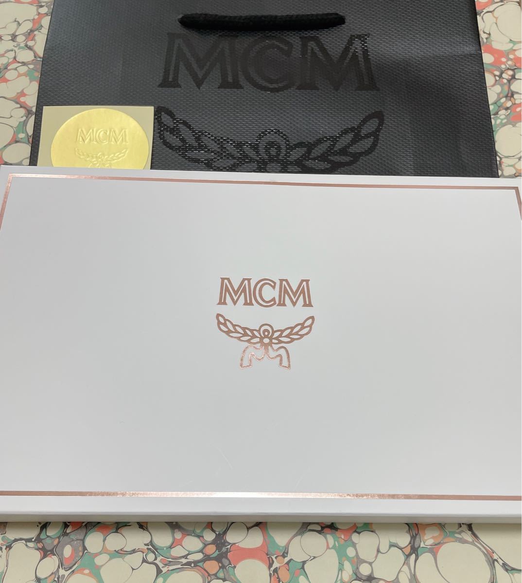 ★MCM 正規品★ミニ クラッチ /ポーチ / 小物入れ 【新品未使用】レア エムシーエム 男女兼用