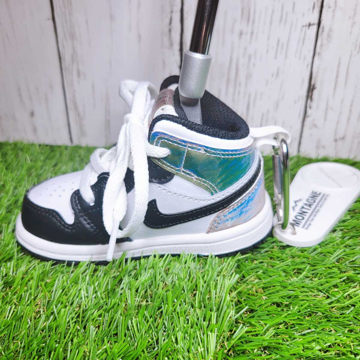 七色に色が変わる 】NIKE エア ジョーダン1 パター カバー ピン 七色に色が変わる 】NIKE エア ジョーダン1 パター カバー ピン
