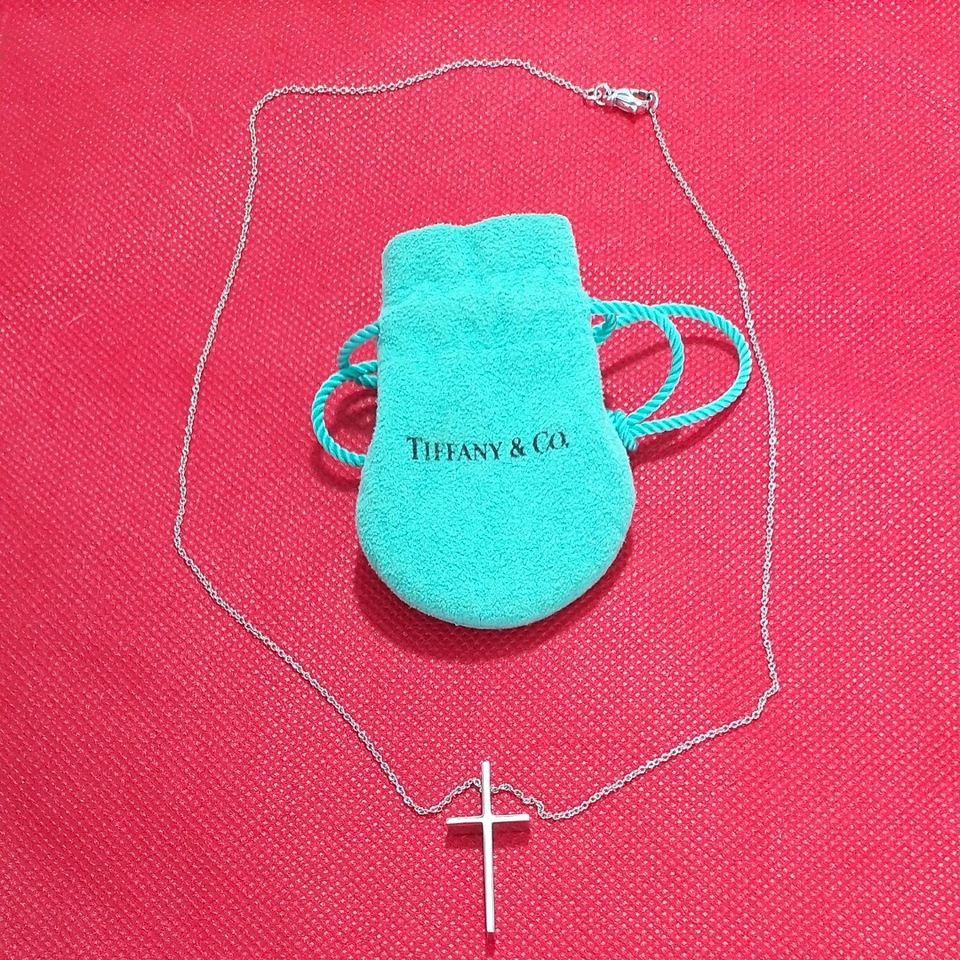 TIFFANY&Co ティファニー クロスネックレス 刻印750 廃盤 TIFFANY&Co ティファニー クロスネックレス 刻印750 廃盤