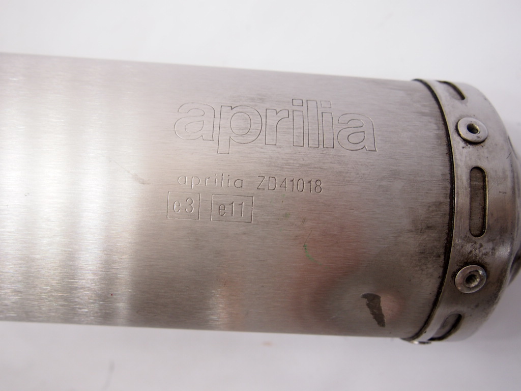  Aprilia RS125 original muffler ZD41018 stamp chamber who looks for . please 