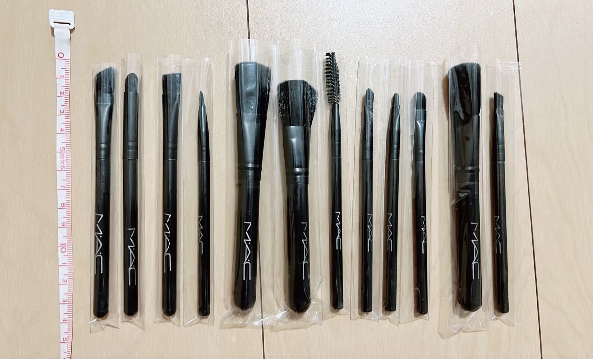 MAC メイクブラシ 12本 缶ケース マック ブラシ メイクブラシ MAC メイクブラシ 12本 缶ケース マック ブラシ メイクブラシ