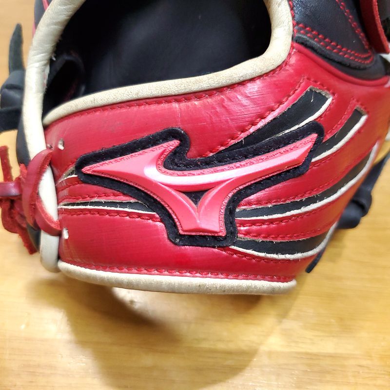 ミズノ ブレイブスピリット 限定モデル メタリックカラー 超人気 MIZUNO 一般用大人サイズ 10 オールラウンド用 軟式グローブ