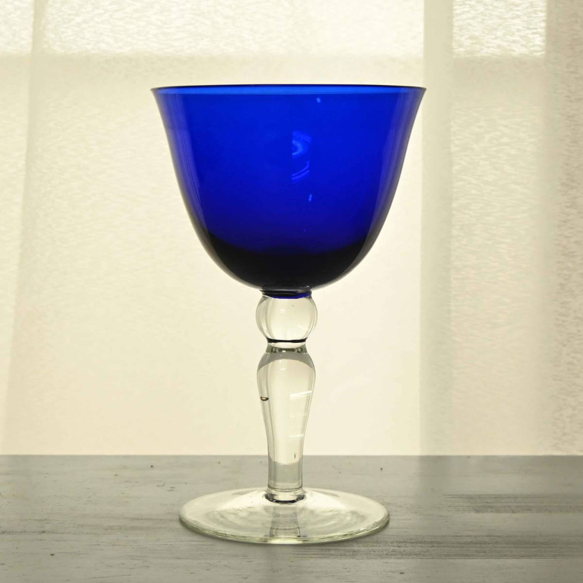 0574-2　ワイングラス　ブルー　大きなグラス　1920年代　アールヌーボー　アメリカ　アンティーク