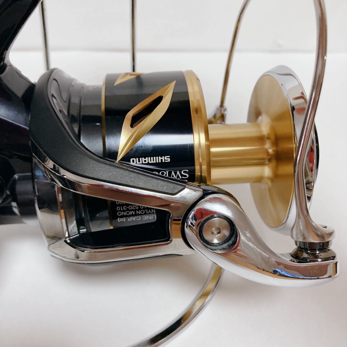 20 ステラ SW 18000HG 1回使用のみ 美品SHIMANO ジギング 青物 20 ステラ SW 18000HG 1回使用のみ 美品SHIMANO ジギング 青物