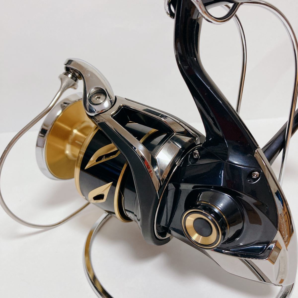 20 ステラ SW 18000HG 1回使用のみ 美品SHIMANO ジギング 青物 20 ステラ SW 18000HG 1回使用のみ 美品SHIMANO ジギング 青物