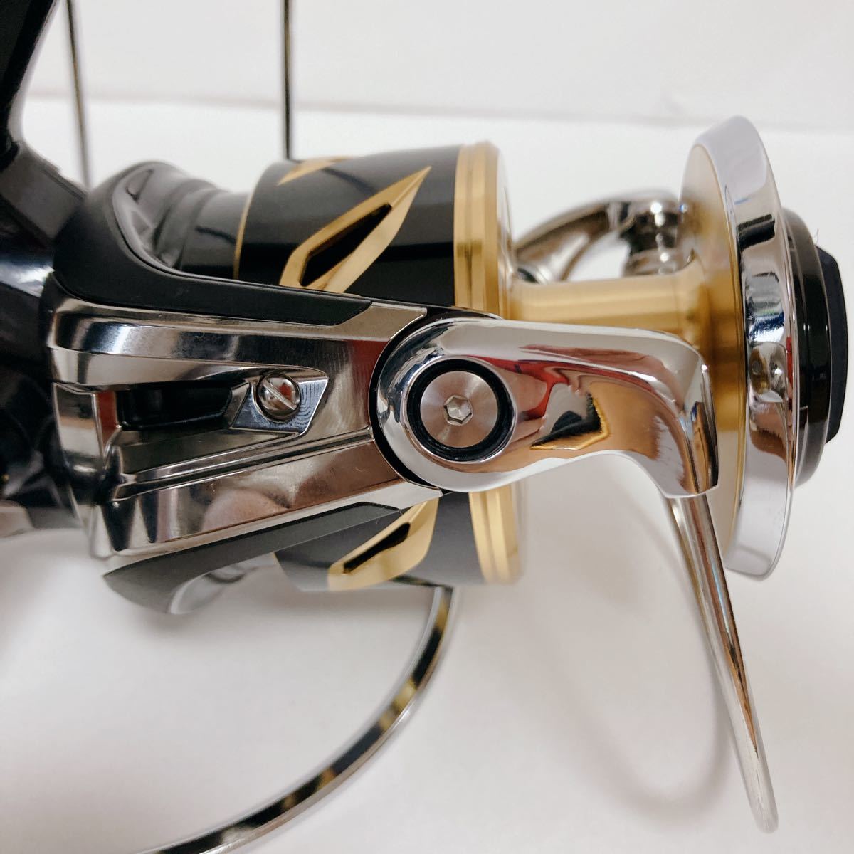 20 ステラ SW 18000HG 1回使用のみ 美品SHIMANO ジギング 青物 20 ステラ SW 18000HG 1回使用のみ 美品SHIMANO ジギング 青物