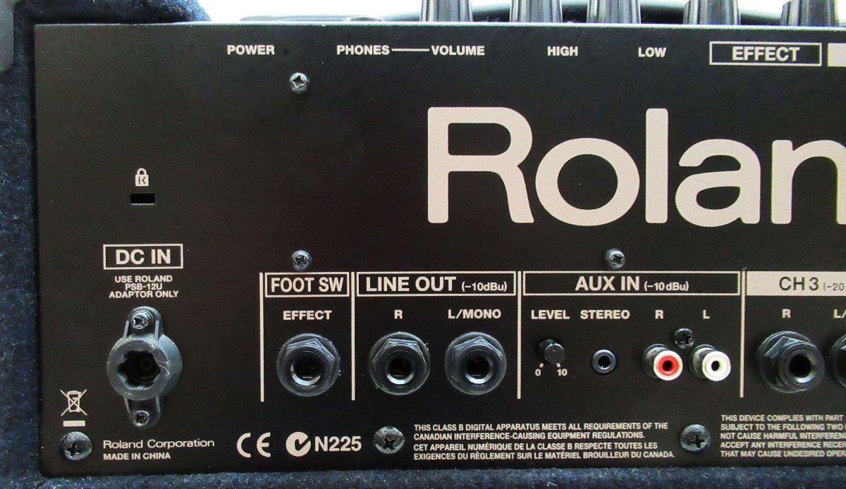 ☆Roland　ローランド　Stereo　Keyboard　Amplifier　ステレオキーボードアンプ　KC-110【現状品】_画像6
