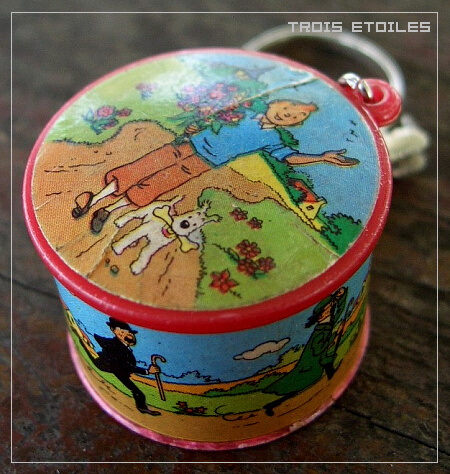  French key holder Tintin TINTIN BROCHET Confiserie France Paris not yet sale in Japan free shipping *
