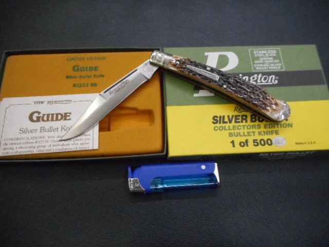 ナイフ　折り畳み　レミントン　REMINGTON SILVER BULLET COLLECTORS EDITION R1253 1/500 1992とブレードに有ります。