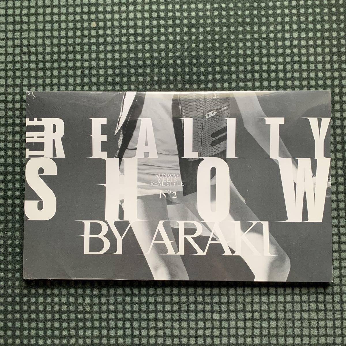 THE REALITY SHOW No.2 by ARAKI NOBUYOSHI 荒木経惟 水原希子