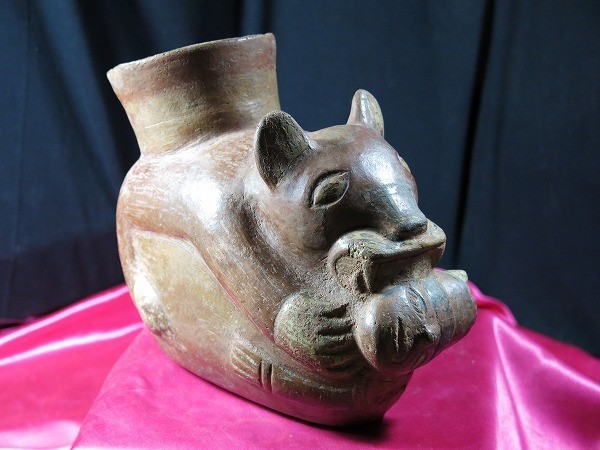 B　インカジャガー形土器　遺跡発掘品　陶器　古代　副葬品　供養　ペルー　南アメリカ　南米