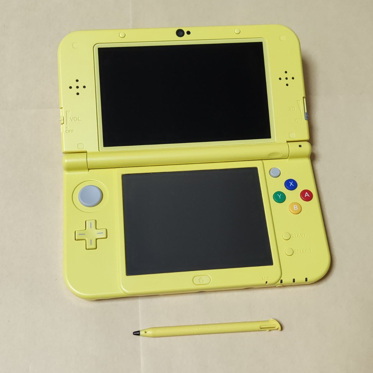 Newニンテンドー3DS LL ピカチュウ【イエロー】ポケモンセンター