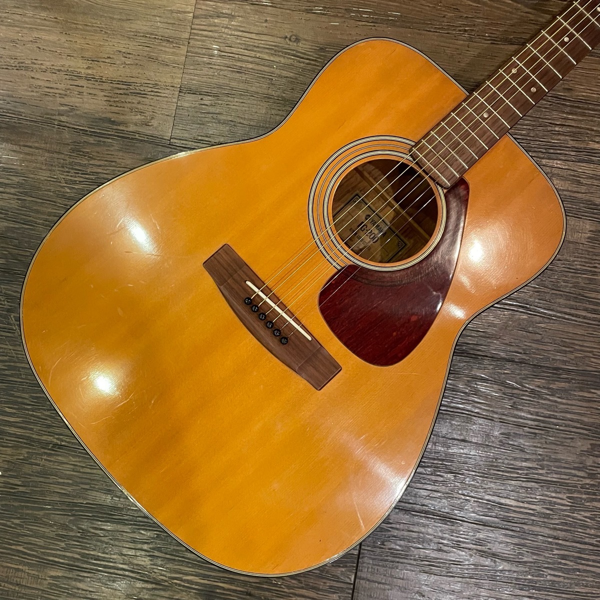 Yamaha FG-200 Acoustic Guitar アコースティックギター ヤマハ