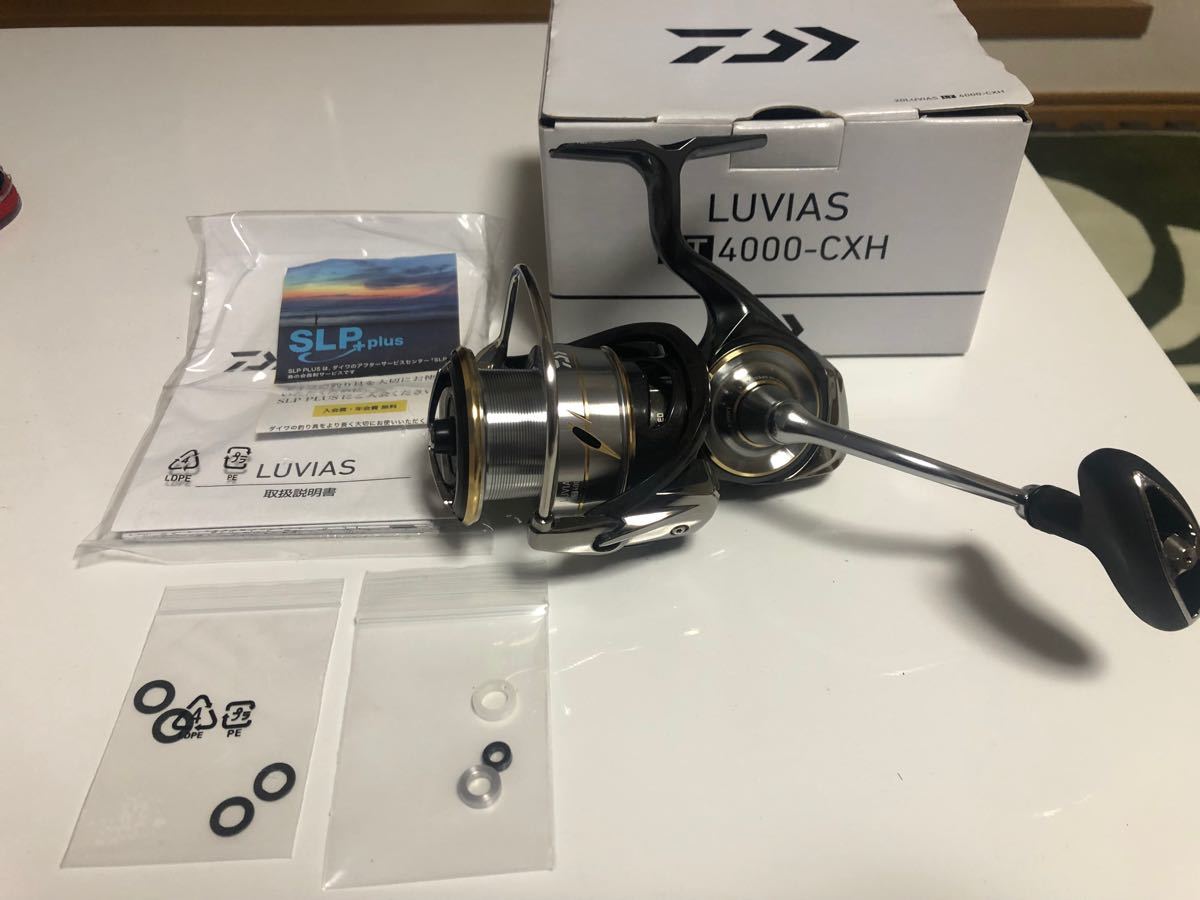 すので DAIWA - DAIWA 20ルビアス 4000-CXHの通販 by ふぃとこ's shop 人気のファッションブランド! DAIWA LT4000-CXH ルビアス 20 ダイワ リール